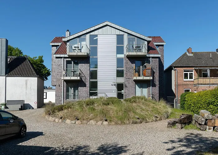 Strandweg 6-7 Duenengras *